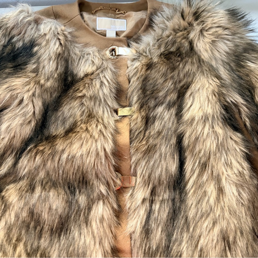MK Luxurious Faux Fur Coat